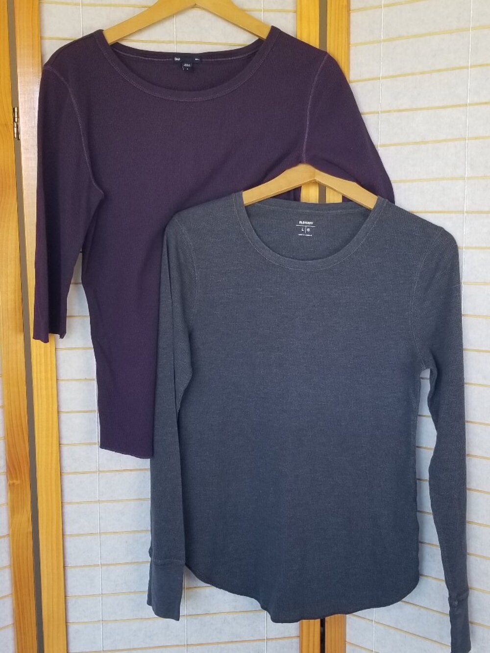 Waffle Knit Thermal Shirts Set of Two Gray Purple Gap Old Navy Size Large